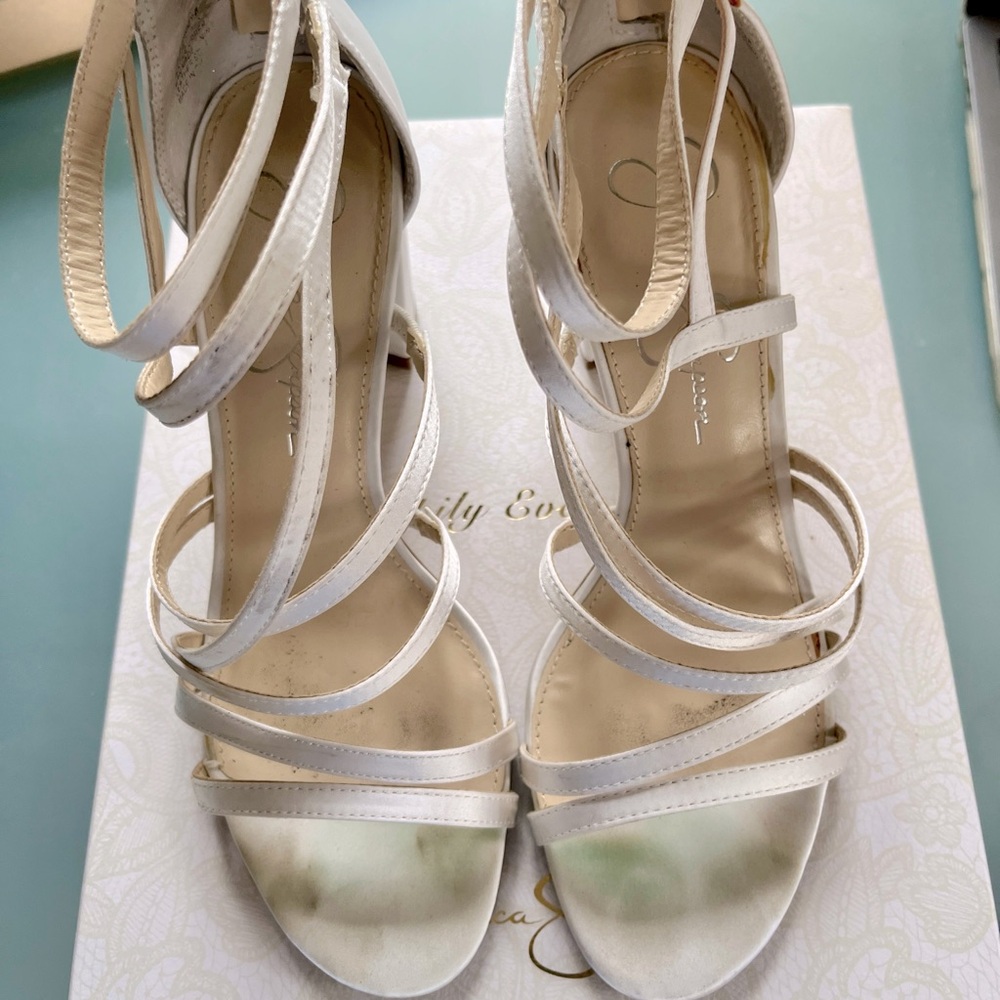 Jessica Simpson Stassey White Satin shoes - Picture 2 of 4